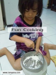 cookies homemade bersama anak