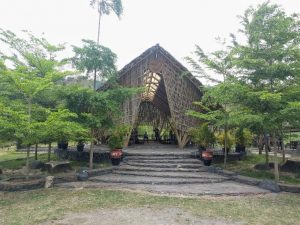 Bamboo Hall Ayam Ingkung Kuali