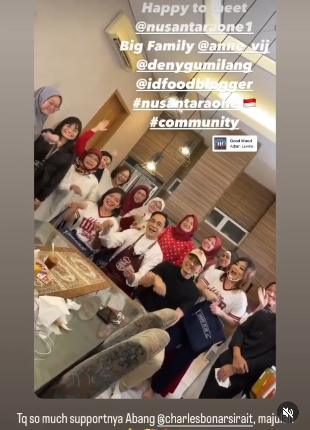 Indonesian food blogger